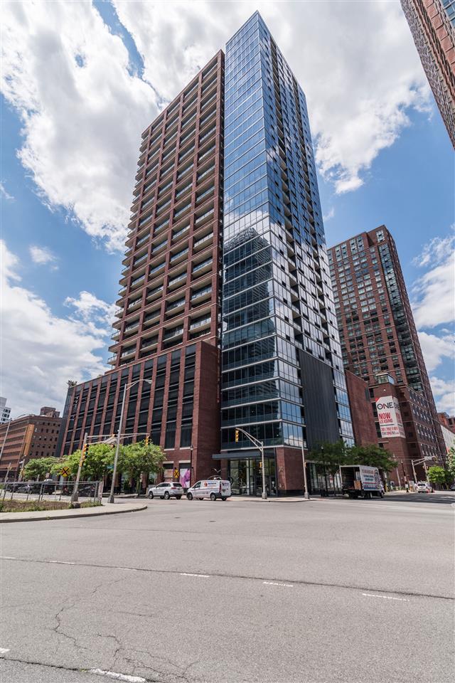 389 Washington St-Unit -18J in Jersey City, NJ - Building Photo - Building Photo