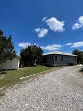 21300 Crestmont in Spicewood, TX - Building Photo - Building Photo