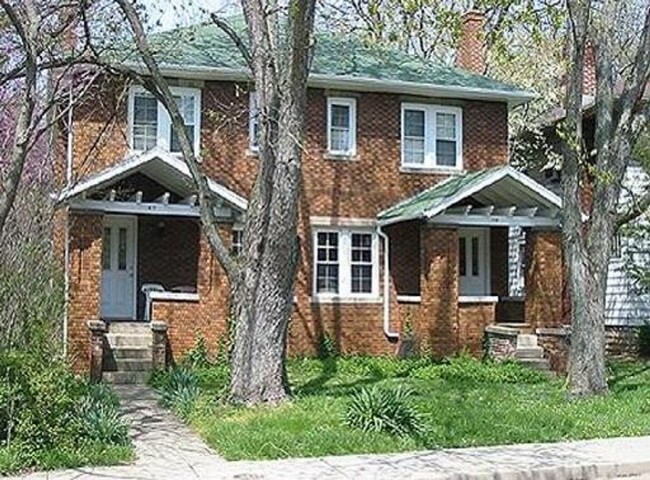 property at 419 E 1st St