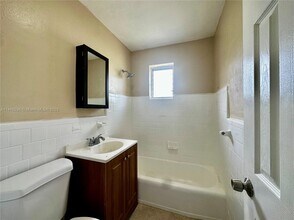 13701 SW 266th St-Unit -13701 in Homestead, FL - Building Photo - Building Photo