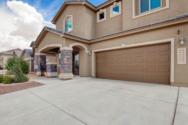 13490 Coldham St in El Paso, TX - Building Photo - Building Photo