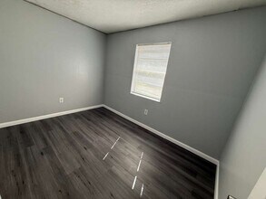 100 NE 10th Ave in Mulberry, FL - Building Photo - Building Photo