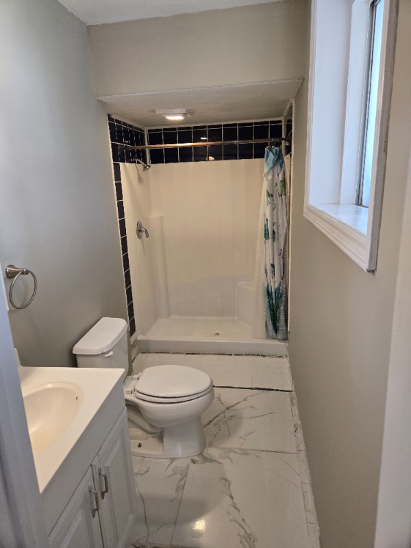 4052 Capella St in Lompoc, CA - Foto de edificio - Building Photo