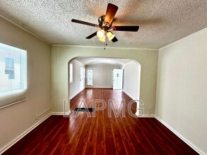 612-614 N Poinsettia Pl in Los Angeles, CA - Building Photo - Building Photo