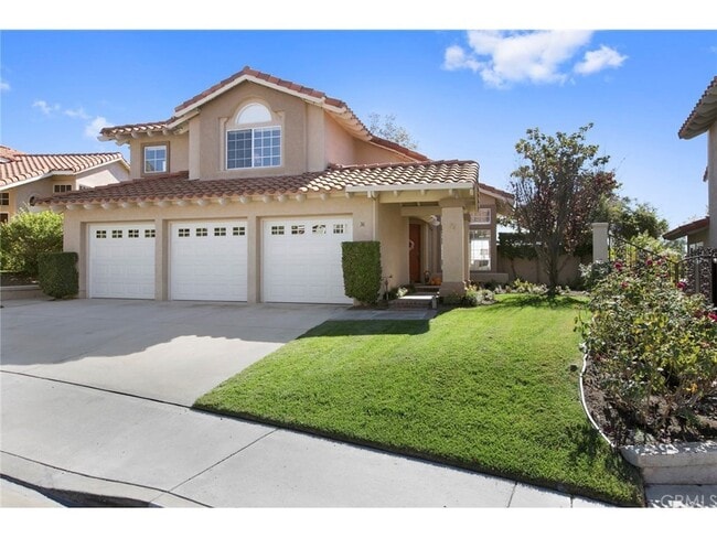 property at 36 San Patricio