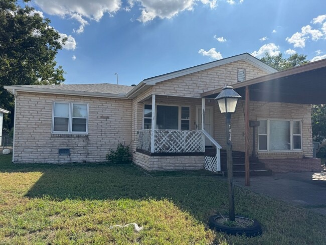 property at 1414 NW Bessie Ave