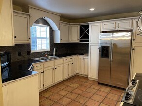 2706 27th St in Lubbock, TX - Building Photo - Building Photo