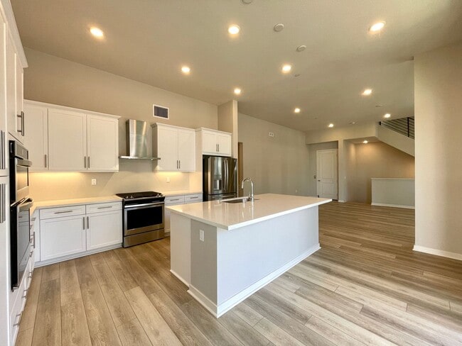 2032 Bravo Loop in Chula Vista, CA - Building Photo - Building Photo