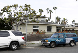 1807 Alvarado St in Oceanside, CA - Building Photo - Building Photo