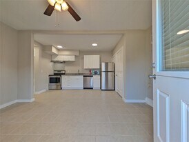 1219 33rd St in Galveston, TX - Building Photo