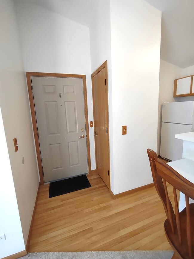 430 Cunat Blvd in Richmond, IL - Building Photo - Building Photo