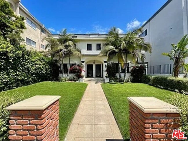 property at 837 5th St