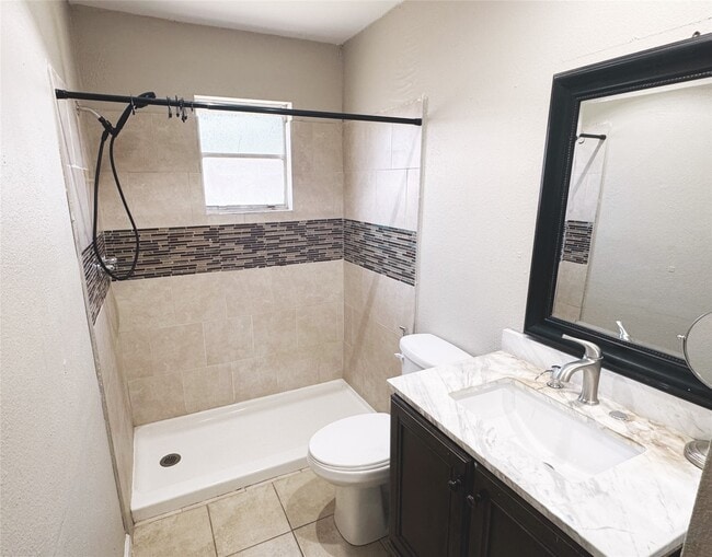 property at 15822 Baybriar Dr