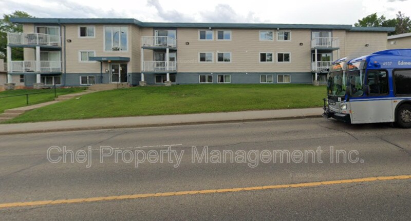 6307-6118 118 Ave NW in Edmonton, AB - Building Photo