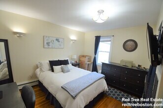 345 Market St in Boston, MA - Building Photo - Building Photo