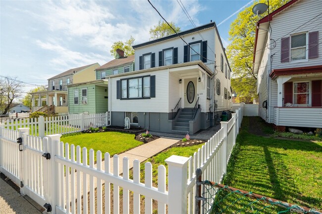 property at 109 Broadway