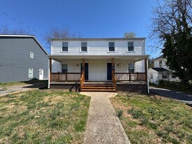 1624-1626 Shaffer St in Lynchburg, VA - Building Photo