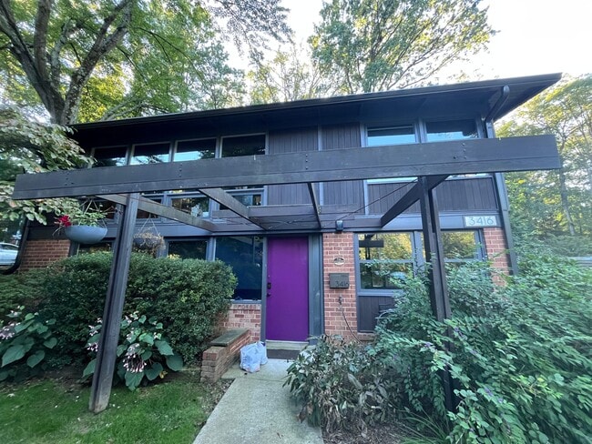 3416 Executive Ave in Falls Church, VA - Building Photo - Building Photo