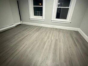 16 River St in Red Bank, NJ - Foto de edificio - Building Photo