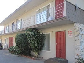 5832 Orange Ave in Long Beach, CA - Building Photo
