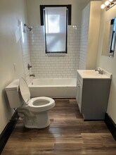 1618 Berry Blvd in Louisville, KY - Building Photo - Building Photo