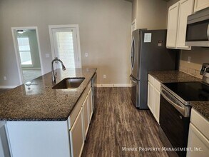 3219 Abbeville Ave in Wolfforth, TX - Building Photo - Building Photo