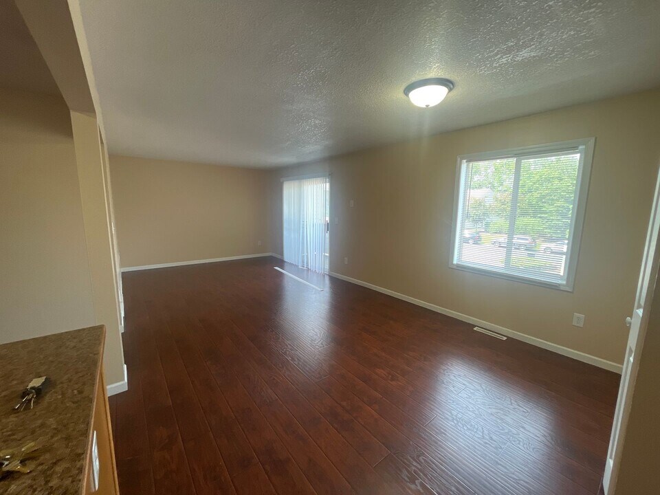 886 Wescott Square in St. Paul, MN - Building Photo