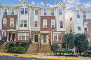 11632 Cavalier Landing Ct in Fairfax, VA - Building Photo