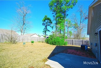 2039 Southern Pine Dr in Leland, NC - Building Photo - Building Photo