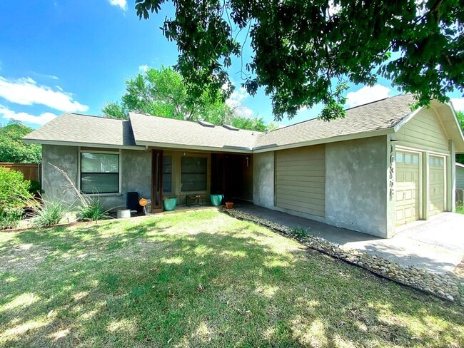 10348 Flatland Trail in Converse, TX - Building Photo - Building Photo