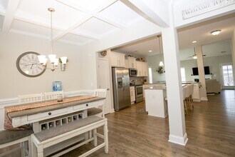 13 Pinnacle Dr in Spring Lake, NC - Building Photo - Building Photo