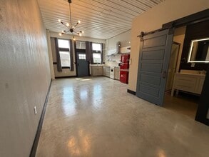 475 S Hickory St in Mountain Home, AR - Building Photo - Building Photo