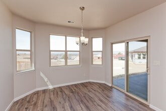 119 Dry Creek Ct in Grand Junction, CO - Foto de edificio - Building Photo