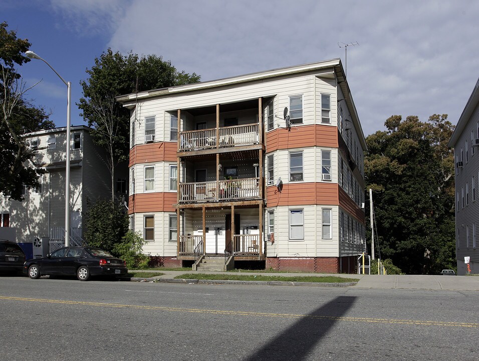 476 Park Ave in Worcester, MA - Foto de edificio
