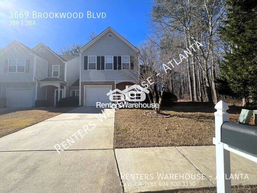 3669 Brookwood Blvd in Rex, GA - Building Photo