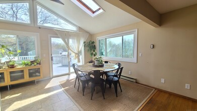 19 Cornell Rd in New Milford, CT - Building Photo - Building Photo