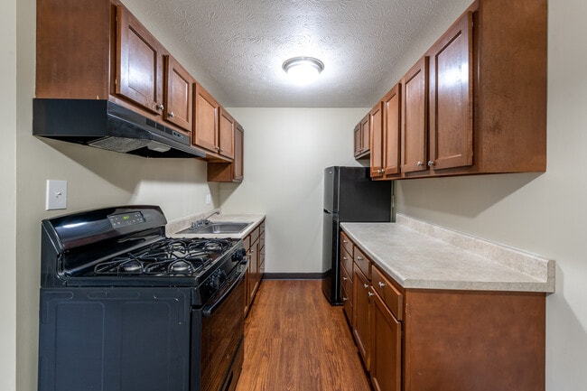 Summit Ridge Apartments