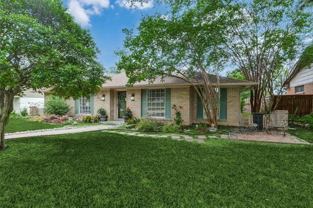 7706 El Pensador Dr in Dallas, TX - Building Photo - Building Photo
