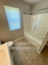 8205 Center Dr in De Soto, KS - Building Photo - Building Photo