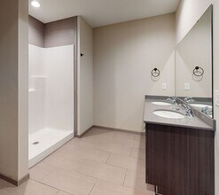 832 18th Ave SE in Minneapolis, MN - Building Photo - Building Photo