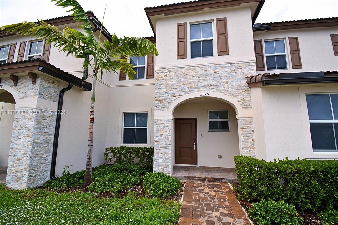 2375 NW 122nd Ter in Miami Shores, FL - Building Photo