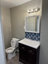 21 S Loveland Ave, Unit Loveland in Kingston, PA - Foto de edificio - Building Photo