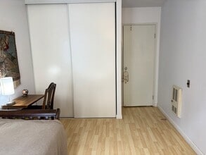 555 Pierce St in Albany, CA - Foto de edificio - Building Photo