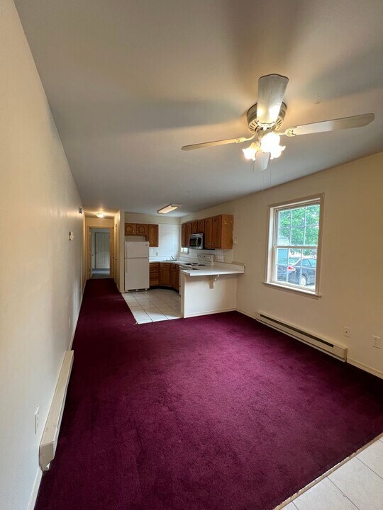527 Spruce St in Lykens, PA - Building Photo