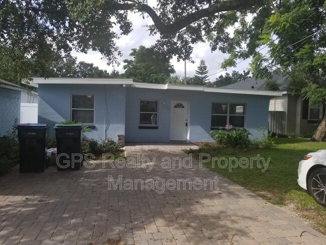 2001 E Grant Ave in Orlando, FL - Building Photo - Building Photo