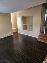 5254 S 49th St in Omaha, NE - Building Photo - Building Photo