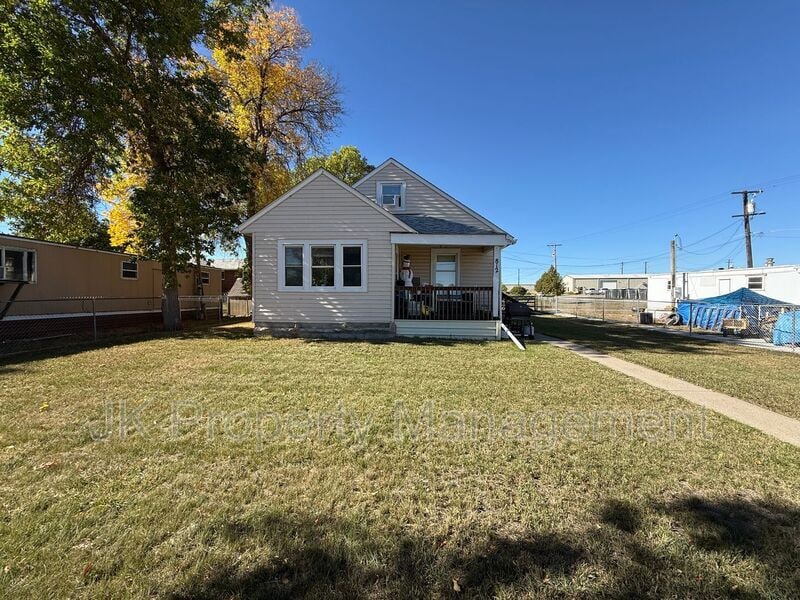 812 2nd St SW in Great Falls, MT - Building Photo