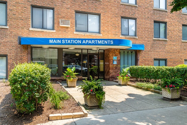 Main Station Apartments