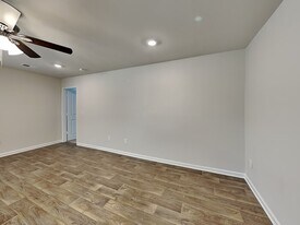 1646 Commendable Ct in Lexington, SC - Building Photo