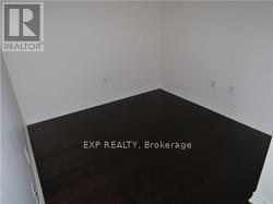 386 Yonge St in Toronto, ON - Building Photo - Building Photo